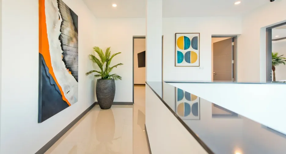 Villa zum Kauf und zur Miete mit 5 Zimmer in Bang Lamung, Chonburi