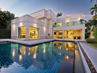 For Rent 5 Bedroom Villa In Bang Lamung, Chonburi