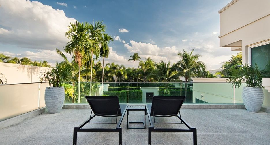 Villa zum Kauf und zur Miete mit 5 Zimmer in Bang Lamung, Chonburi