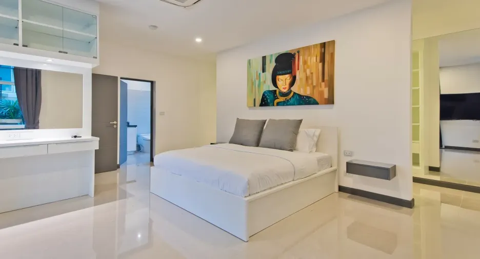 Villa zum Kauf und zur Miete mit 5 Zimmer in Bang Lamung, Chonburi