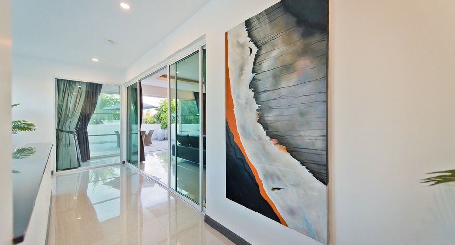 Villa zum Kauf und zur Miete mit 5 Zimmer in Bang Lamung, Chonburi
