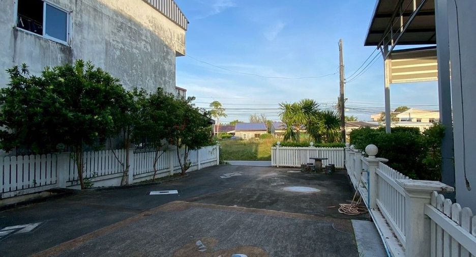 Haus zur Miete mit 4 Zimmer in Thalang, Phuket