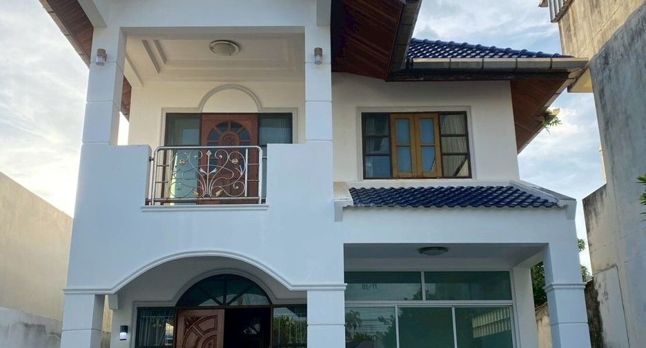 Haus zur Miete mit 4 Zimmer in Thalang, Phuket