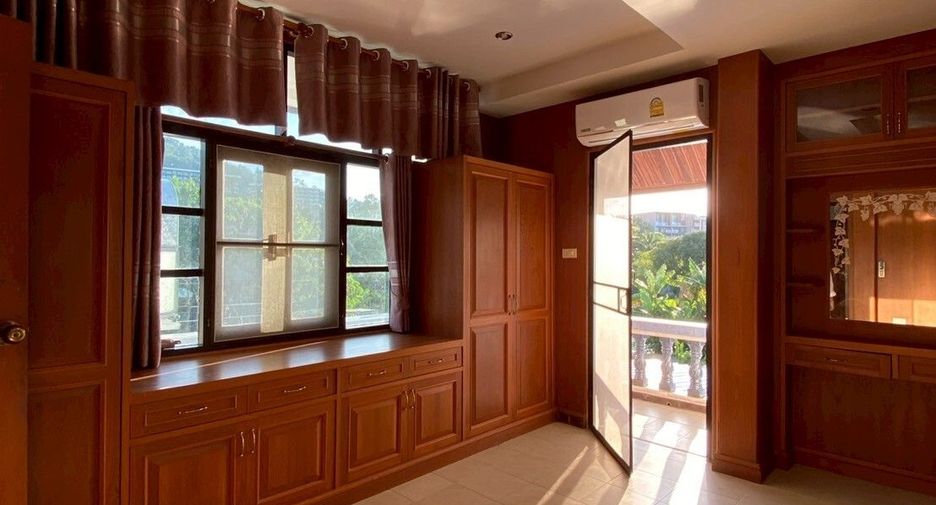 Haus zur Miete mit 4 Zimmer in Thalang, Phuket