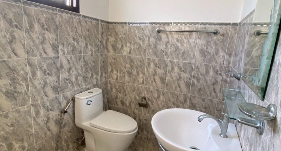 Haus zur Miete mit 4 Zimmer in Thalang, Phuket