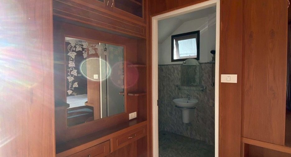 Haus zur Miete mit 4 Zimmer in Thalang, Phuket