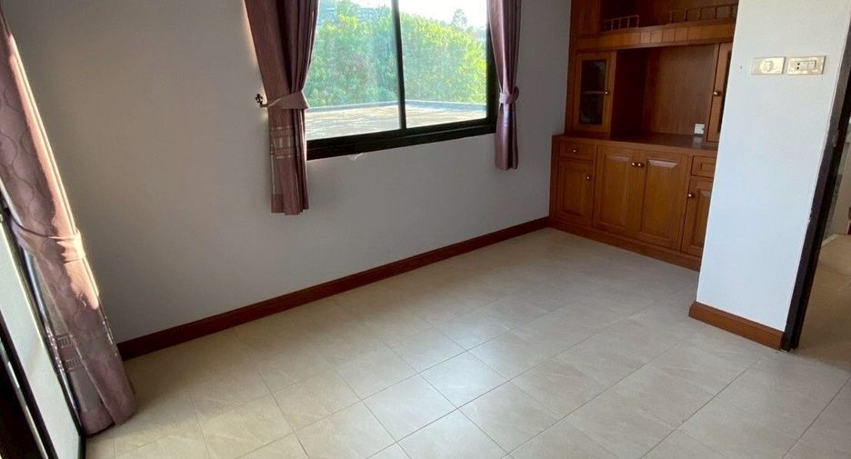 Haus zur Miete mit 4 Zimmer in Thalang, Phuket