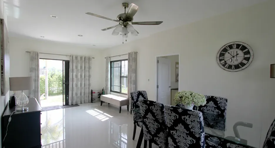 À vendre 4 chambres maison à Hua Hin, Prachuap Khiri Khan