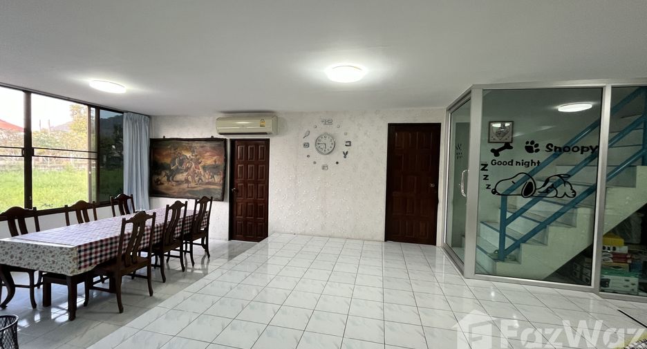 Casa en alquiler de 2 habitaciones en Bang Lamung, Chonburi