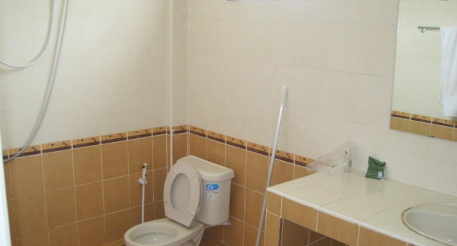 For sale and for rent 2 bedrooms retail Space in Mueang Buriram, Buriram