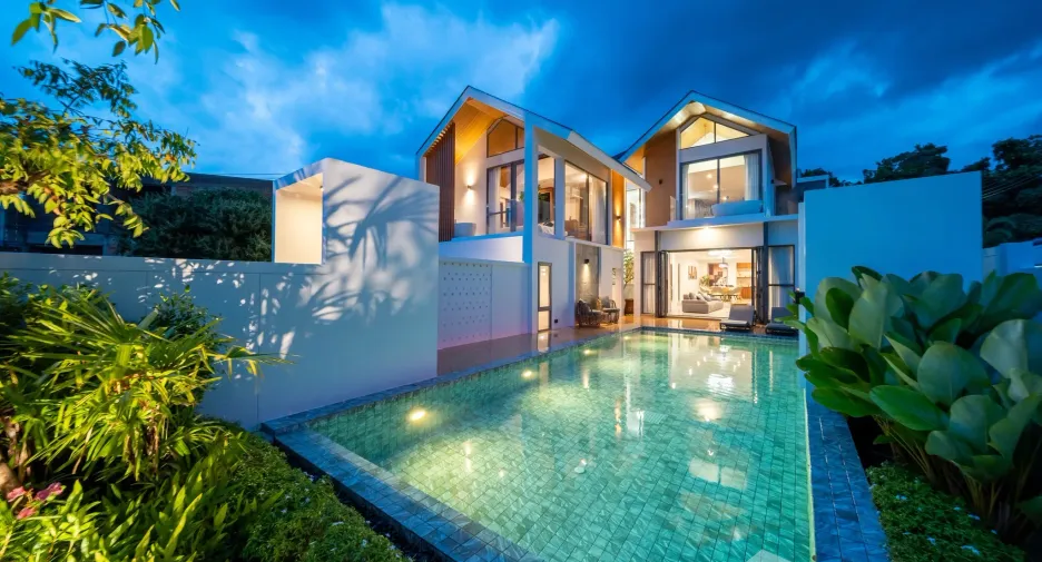 For sale 7 bedrooms villa in Thalang, Phuket