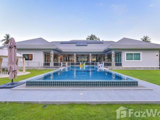 For sale 5 bedrooms villa in Hua Hin, Prachuap Khiri Khan
