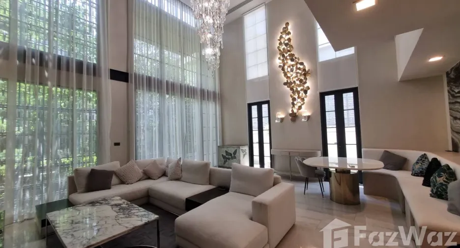 For sale and for rent 4 bedrooms house in Watthana, Bangkok