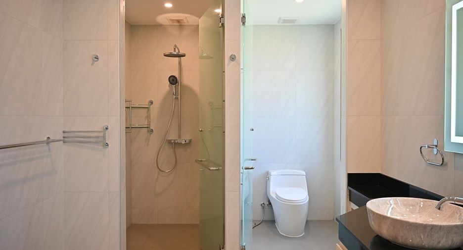 Villa zum Kauf und zur Miete mit 4 Zimmer in Thalang, Phuket