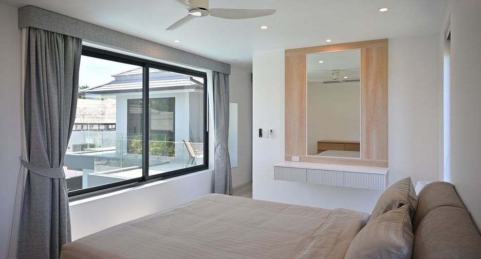 Villa zum Kauf und zur Miete mit 4 Zimmer in Thalang, Phuket