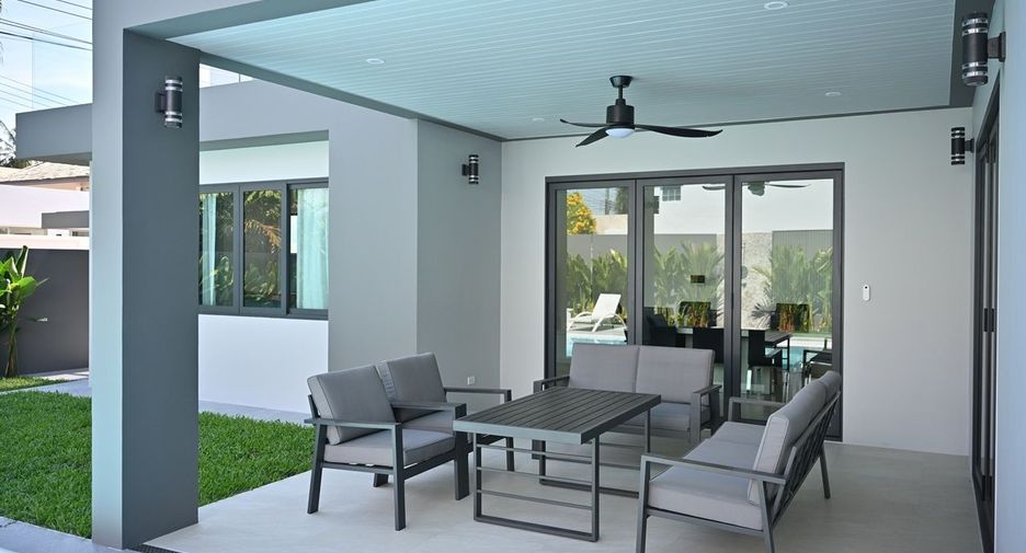 Villa zum Kauf und zur Miete mit 4 Zimmer in Thalang, Phuket