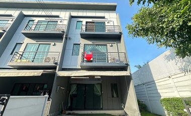 ขาย และ ให้เช่า 4 ห้องนอน ทาวน์เฮ้าส์ ใน ประเวศ, กรุงเทพฯ