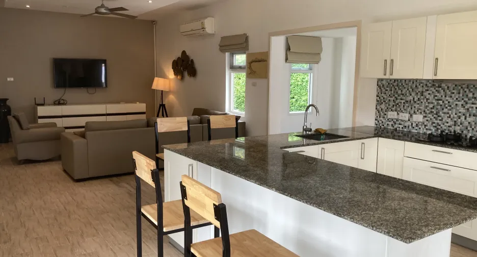 For sale and for rent 4 bedrooms villa in Hua Hin, Prachuap Khiri Khan