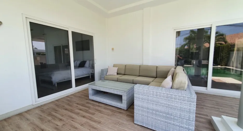 For sale and for rent 4 bedrooms villa in Hua Hin, Prachuap Khiri Khan