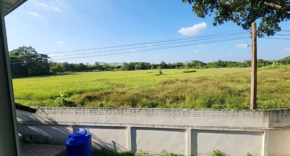 For rent 4 bedrooms house in Doi Saket, Chiang Mai