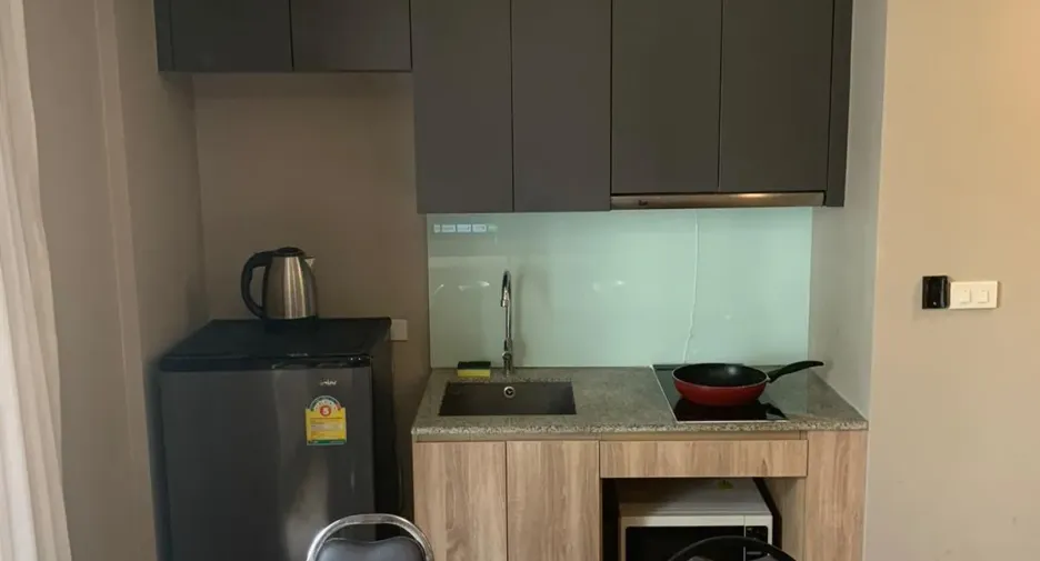 Продажа 1 кровать кондо в Сатхон, Бангкок