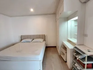 For rent 2 bedrooms condo in Na Jomtien, Pattaya