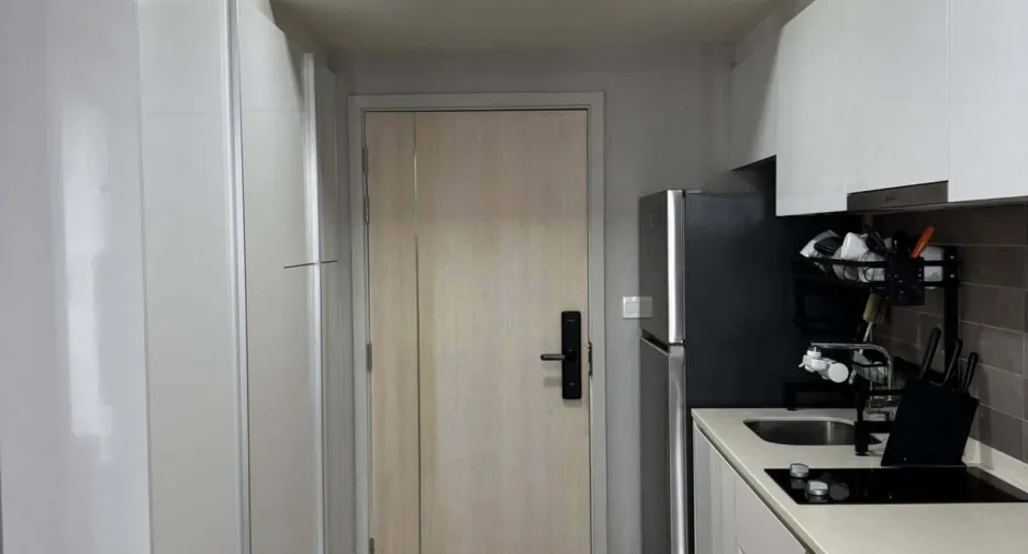 For sale and for rent 1 bed condo in Huai Khwang, Bangkok
