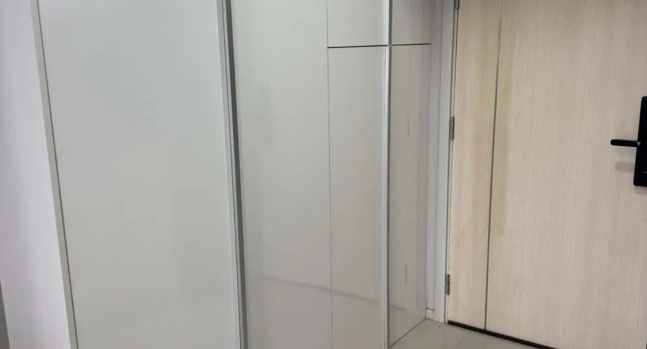 For sale and for rent 1 bed condo in Huai Khwang, Bangkok