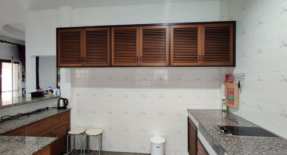For rent 3 bedrooms house in Hua Hin, Prachuap Khiri Khan