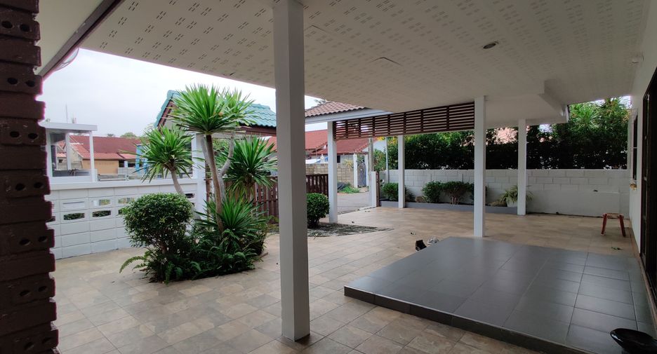 For rent 3 bedrooms house in Hua Hin, Prachuap Khiri Khan