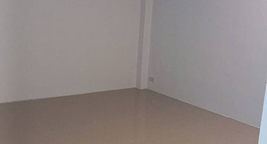 For rent 3 bedrooms house in Pran Buri, Prachuap Khiri Khan