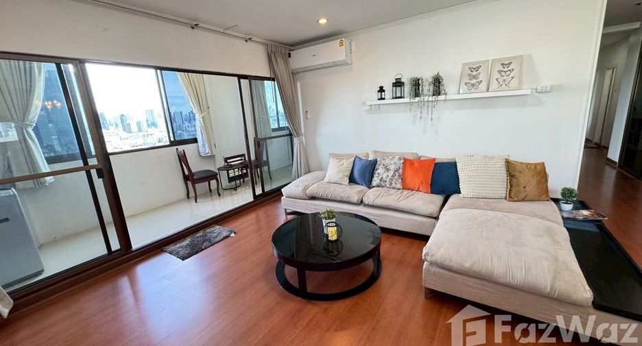 For sale and for rent 3 bedrooms apartment in Huai Khwang, Bangkok