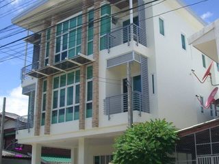 For Rent 4 Bedroom House In Mueang Chiang Mai