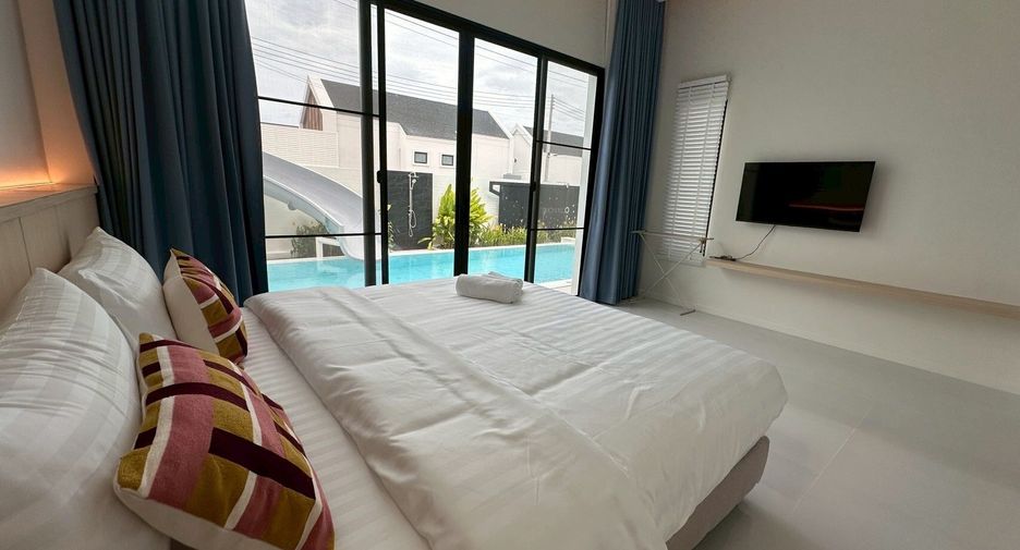For rent 4 bedrooms villa in Hua Hin, Prachuap Khiri Khan