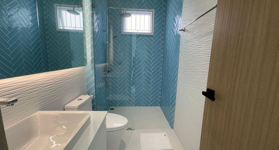 For rent 4 bedrooms villa in Hua Hin, Prachuap Khiri Khan