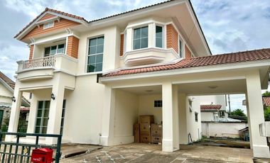 For rent 3 bedrooms house in Mueang Chiang Mai, Chiang Mai