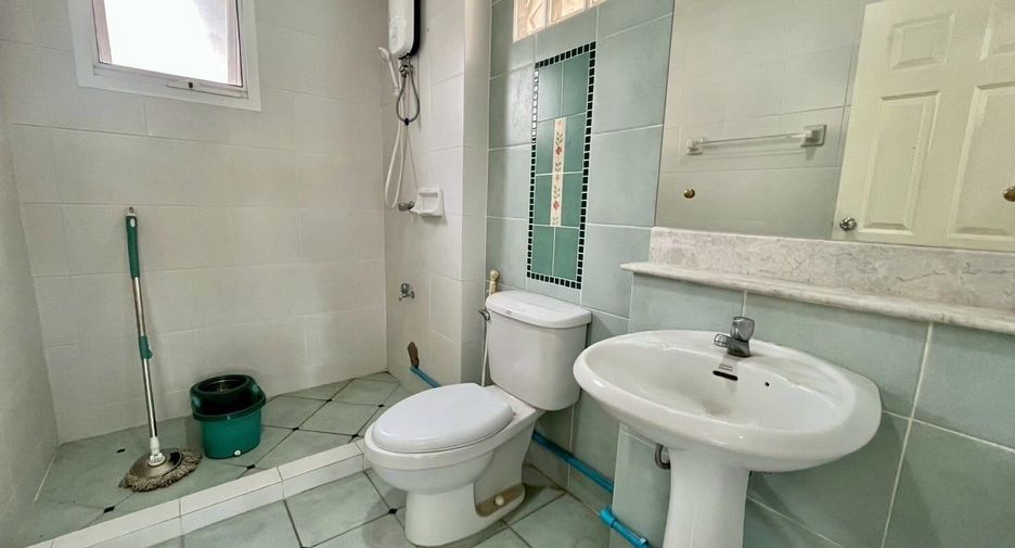 For rent 3 bedrooms house in Mueang Chiang Mai, Chiang Mai