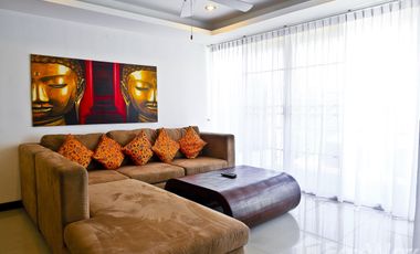 For rent 4 bedrooms townhouse in Mueang Phuket, Phuket