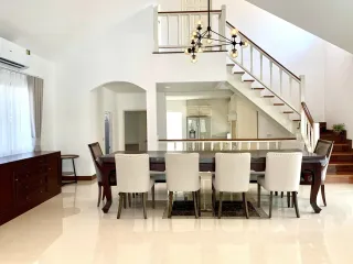 À louer 3 chambres maison à Mueang Chiang Mai, Chiang Mai
