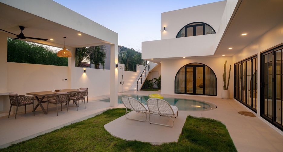 Villa zum Kauf mit 4 Zimmer in Thalang, Phuket