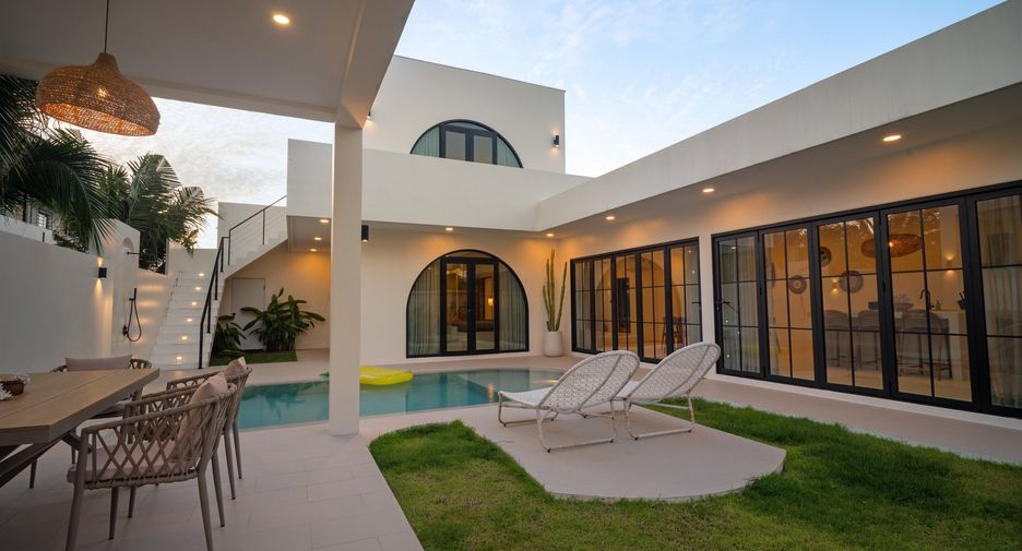 Villa zum Kauf mit 4 Zimmer in Thalang, Phuket