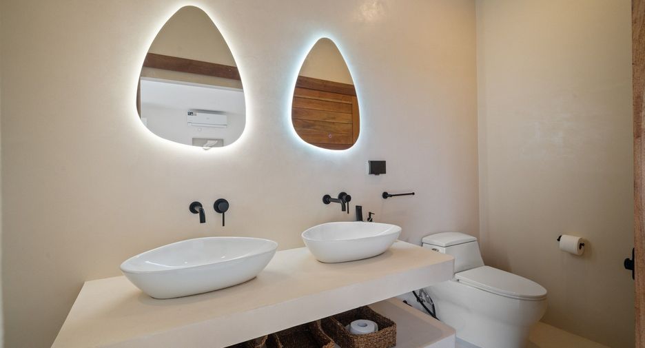 Villa zum Kauf mit 4 Zimmer in Thalang, Phuket
