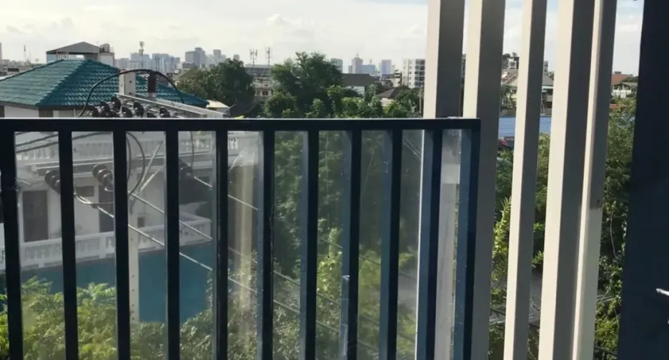 For sale and for rent 1 bed condo in Wang Thonglang, Bangkok