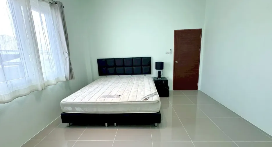 For sale 3 bedrooms house in Bang Lamung, Chonburi