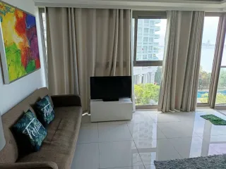 À louer studio condo à Bang Lamung, Chonburi