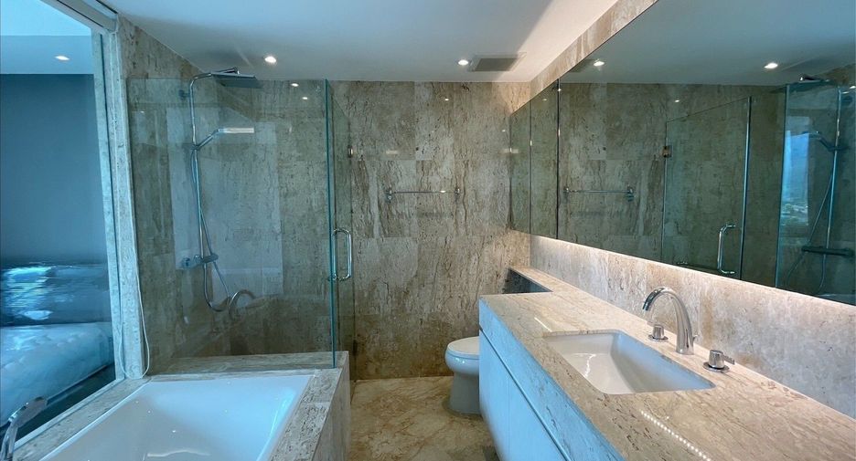 For sale 2 bedrooms condo in Mueang Chiang Mai, Chiang Mai