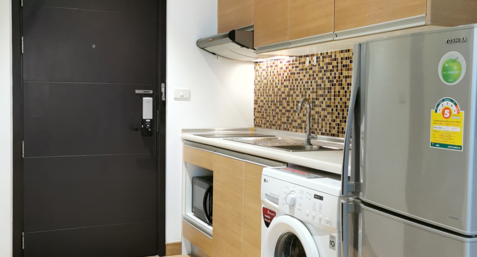 À vendre et à louer studio condo à Khlong Toei, Bangkok