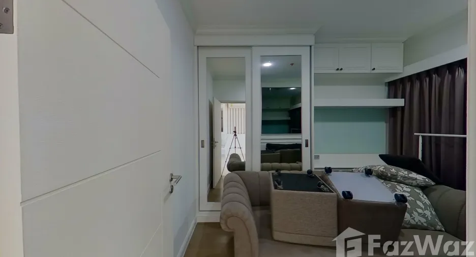 For sale 2 ベッドルーム condo in Khlong Toei, Bangkok