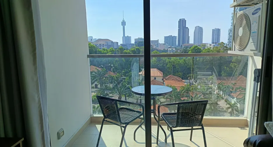 Condo en alquiler de 1 habitaciones en Bang Lamung, Chonburi