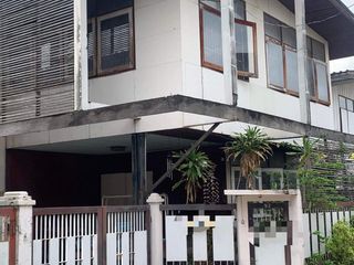 For sale 3 bedrooms house in Phaya Thai, Bangkok